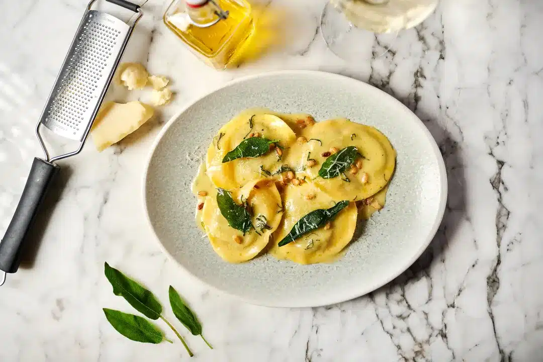 RAVIOLI CON SPINACI E RICOTTA